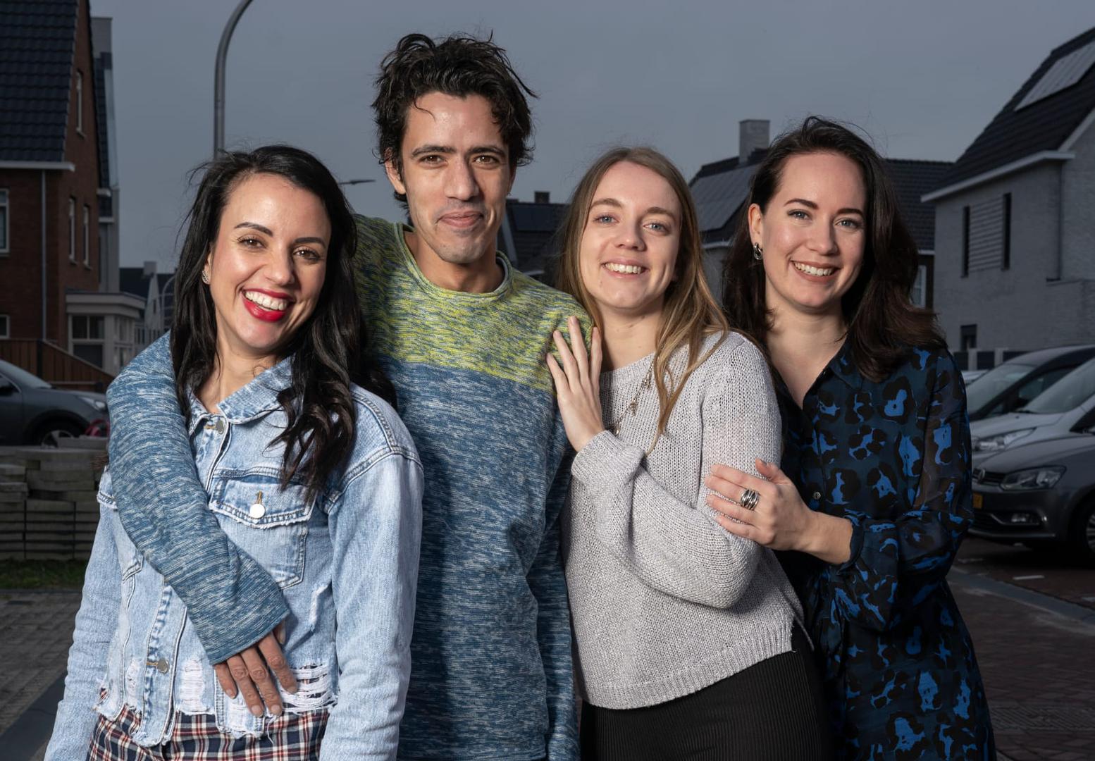 Miles, zussen en Salim